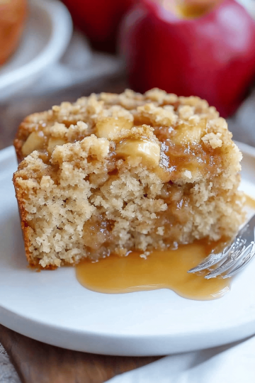 Apple crumb cake
