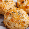 garlic biscuits