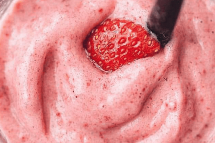 strawberry smoothie
